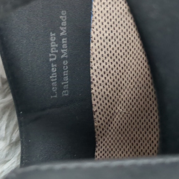 Shoes - Picture 4 of 6